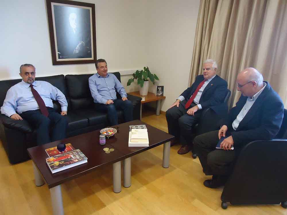 Συνάντηση Περιφερειάρχη Πρύτανη στη Πρυτανεία