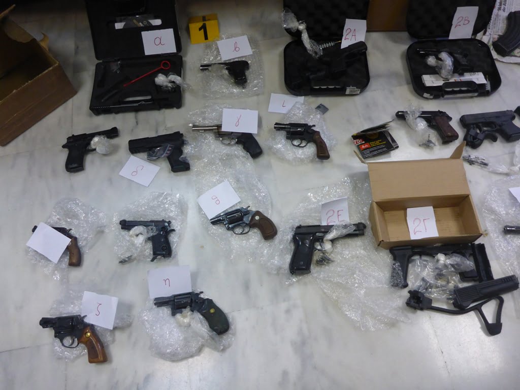 Συνελήφθησαν δύο Χανιώτες για παράνομη κατοχή όπλων (εικόνες & βίντεο)