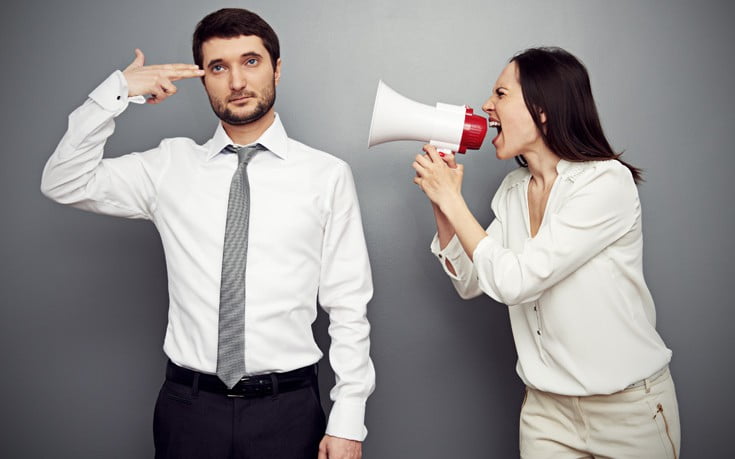 Όσα κάνουν οι γυναίκες και εξοργίζουν τους άντρες, ένα από αυτά σίγουρα το έχετε ζήσει