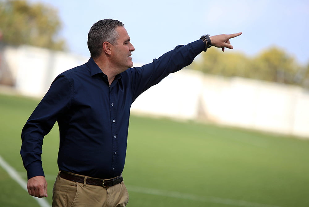 Γράφας: “Στο ποδόσφαιρο όταν πηγαίνεις στην τύχη και στο ό,τι να ‘ναι, έχεις πρόβλημα”