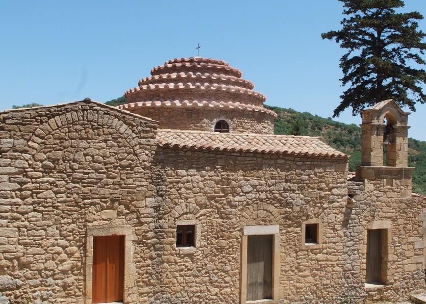 Σε θρησκευτικά μνημεία στο Κολυμπάρι συνεχίζονται οι ξεναγήσεις στον Δήμο Πλατανιά