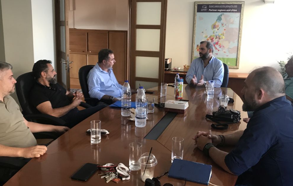 rokakis - touristika leofor