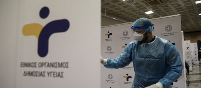 Ανησυχία στο Παλαίκαστρο για τα κρούσματα κορωνοϊού - Κλιμάκιο του Ε.Ο.Δ.Υ., στην περιοχή