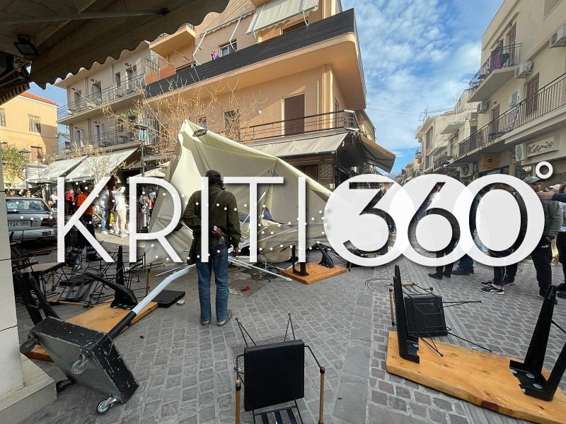 337781895_864386197992377_4117869053769797378_n Πανικός στο κέντρο των Χανίων- Εισβολή αυτοκινήτου σε καφετέρια με τραυματίες