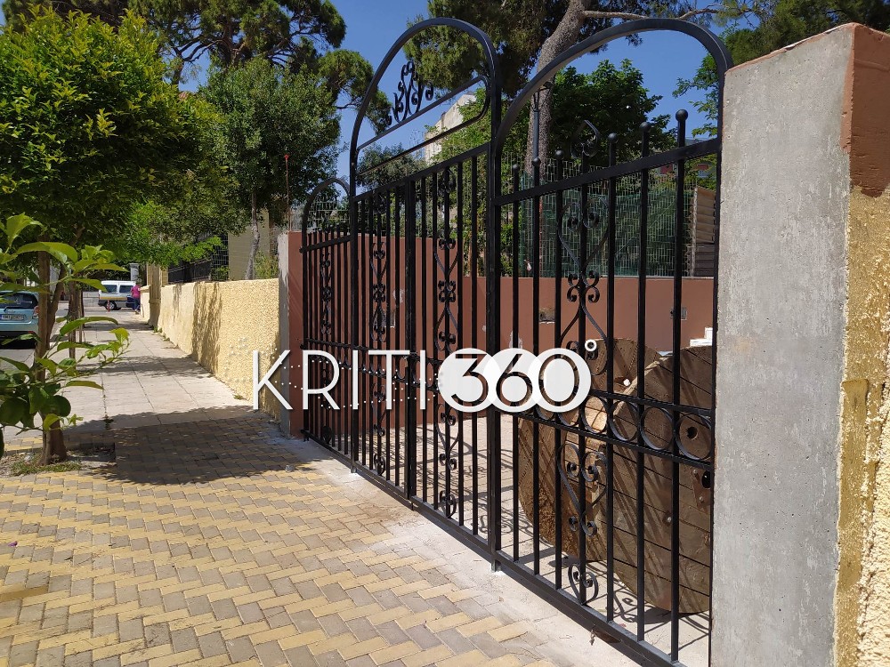 Πόρτα Κήπος 