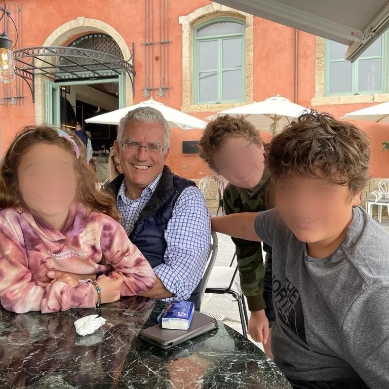 354555625_10160215191902217_1512723339638472083_n Σέβη Βολουδάκη: