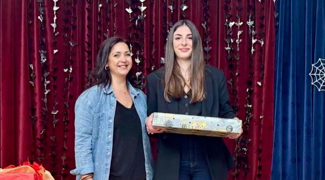 Κρήτη | Αριστεύσαντες μαθητές από τον δήμο Χερσονήσου βράβευσε το ίδρυμα “Έλλη Αλεξίου” | Εικόνες