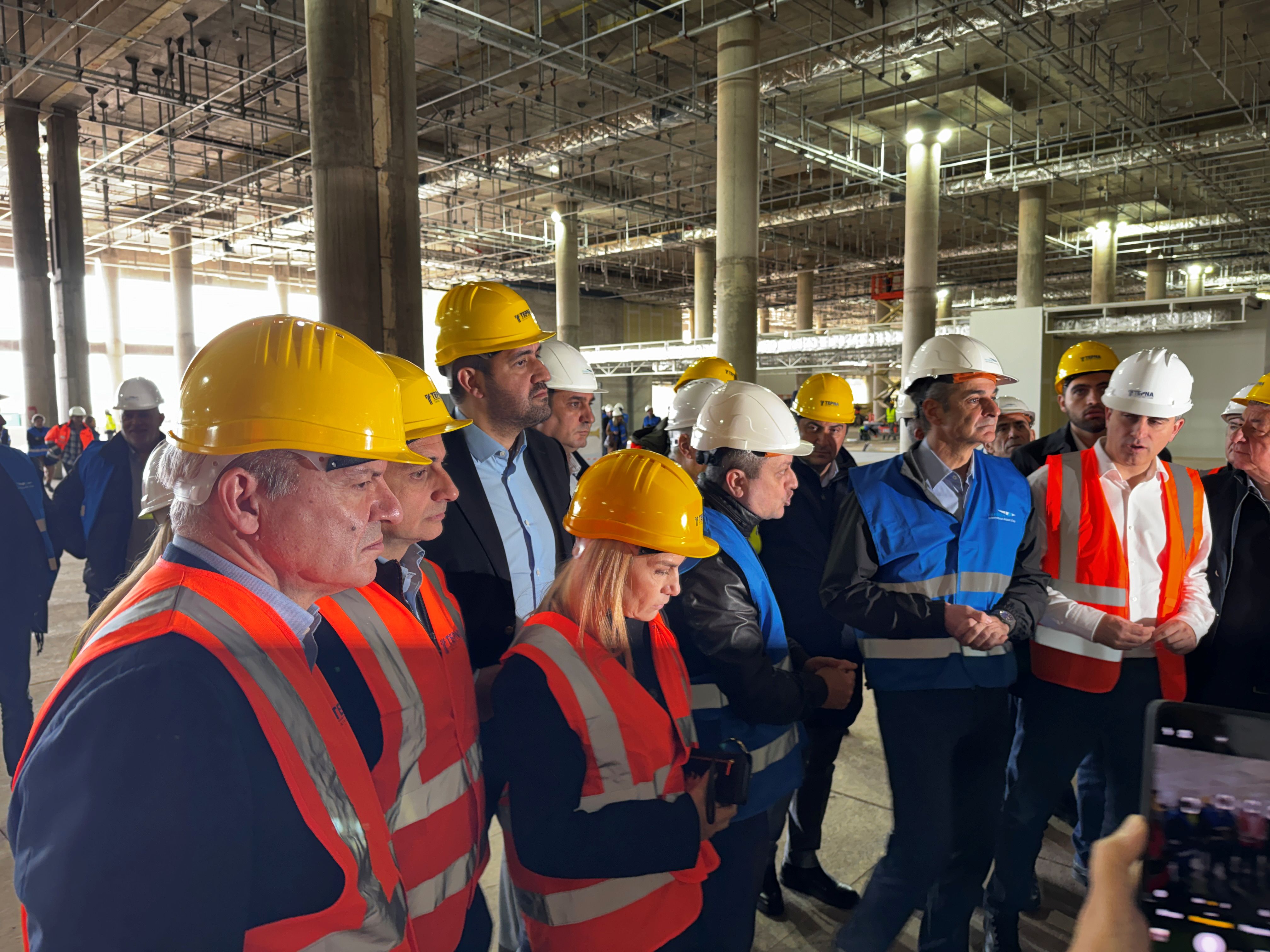 aerodromio_kasteli_kalokairinos_mitsotakis (2)