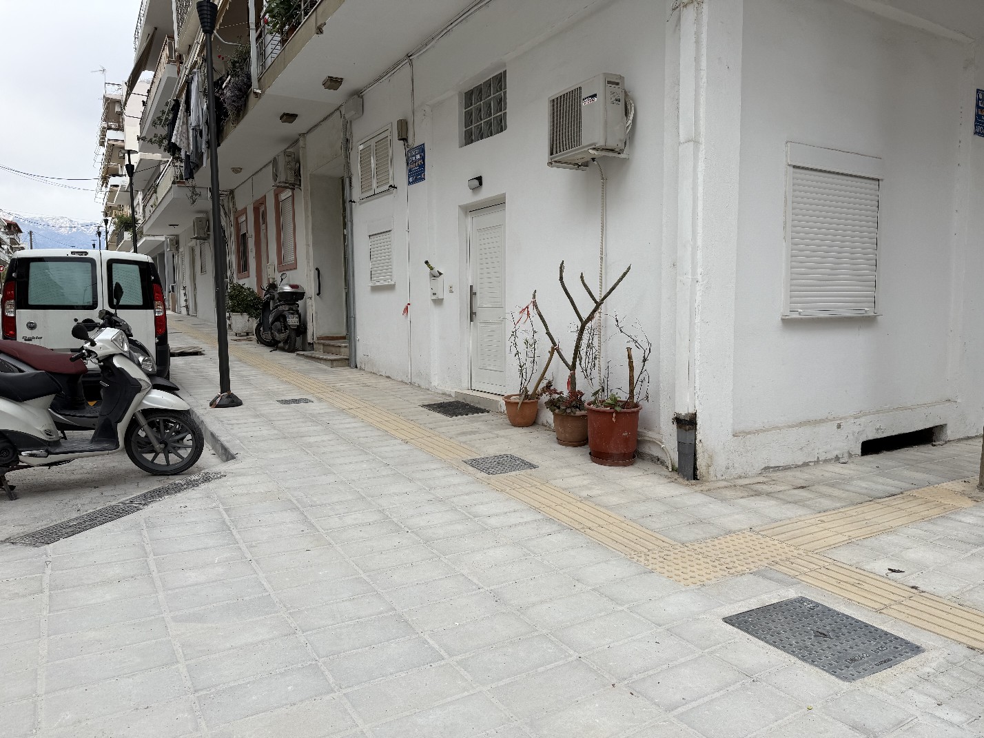 30oikodomikatetragona 1